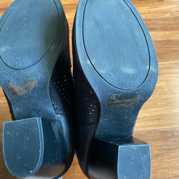 Qupid > Booties - Picture 3 of 6